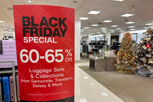 2024年11月21日:随着竞争对手之间的差距越来越大 沃尔玛股价创下新高 塔吉特股价暴跌20%